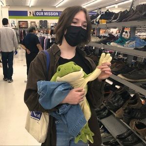 Meet your Posher, Avery